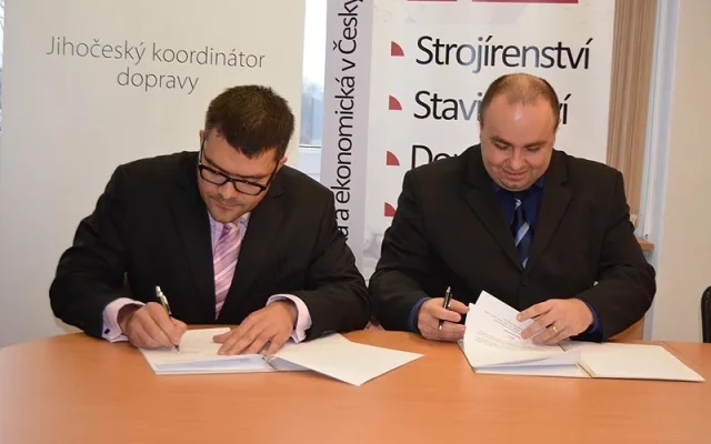 Podpis smlouvy o založení společného pracoviště VŠTE a JIKORDu