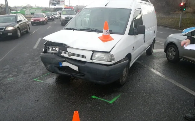 Čtvrteční nehoda na Strakonické