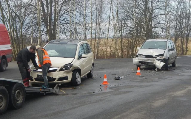 Sobotní dopravní nehoda u Ledenic