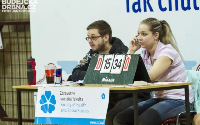Volejbalový marathon o pohár rektora 2014