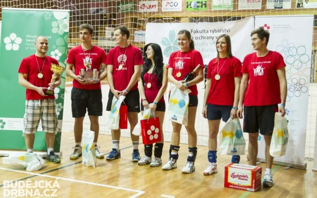 Volejbalový marathon o pohár rektora 2014
