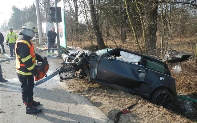 Dopravní nehoda na Husově třídě