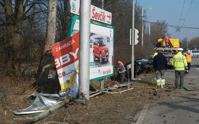 Dopravní nehoda na Husově třídě