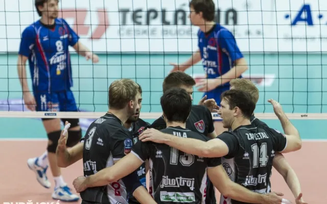 První semifinálový zápas VK Jihostroj České Budějovice vs VSC Fatra Zlín