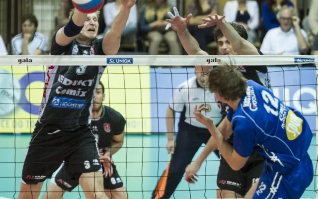 První semifinálový zápas VK Jihostroj České Budějovice vs VSC Fatra Zlín
