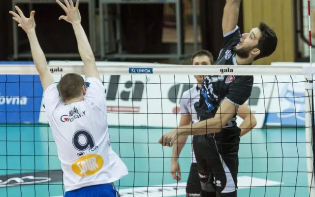 Druhý semifinálový zápas VK Jihostroj České Budějovice vs VSC Fatra Zlín.