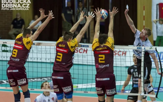 VK Jihostroj České Budějovice - VK Dukla Liberec 3:1