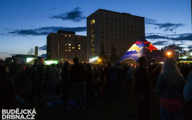 Třetí ročník Light show v Budějcích