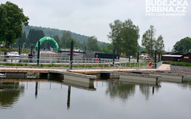 Přístav pro rekreační lodě v Hluboké nad Vltavou