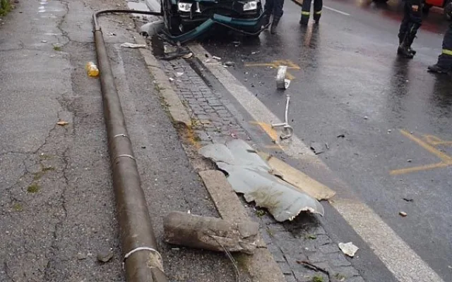 Škoda Octavia Davida Lataje po předloňské nehodě v Novohradské ulici