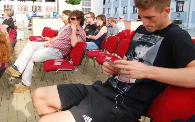Bouřilo, ale déšť si dával na čas