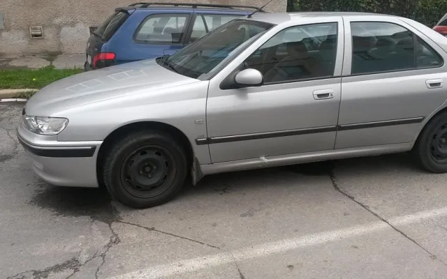 Peugeot zadrženého mladíka