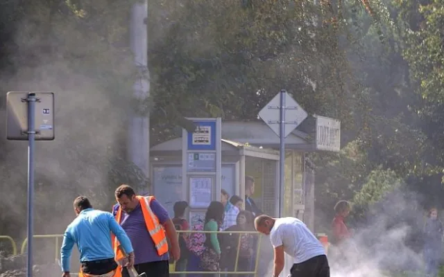 Oprava asfaltového povrchu v ulici Oskara Nedbala