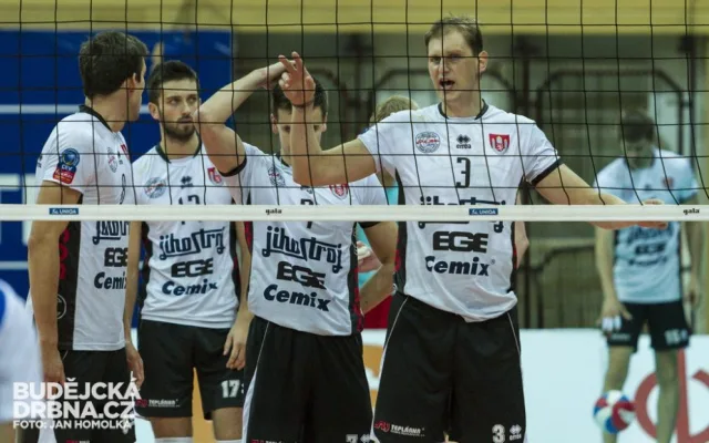 VK Jihostroj České Budějovice - VK Karbo Benátky nad Jizerou 3:0
