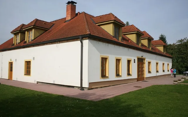 Domov Pístina