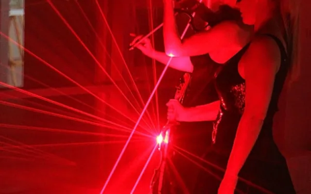 Na účastníky slavnostního otevření JVTP čekala i laserová past