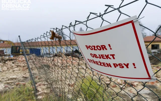 Demolice bývalých českobudějovických kasáren Julia Fučíka