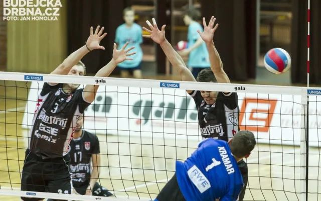 VK Jihostroj České Budějovice - Aero Odolena Voda 3:1