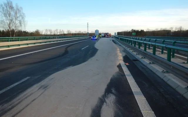Nehoda nákladní automobilu u Veselí nad Lužnicí