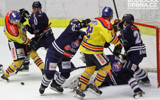 ČEZ Motor České Budějovice - HC Benátky nad Jizerou 2:4
