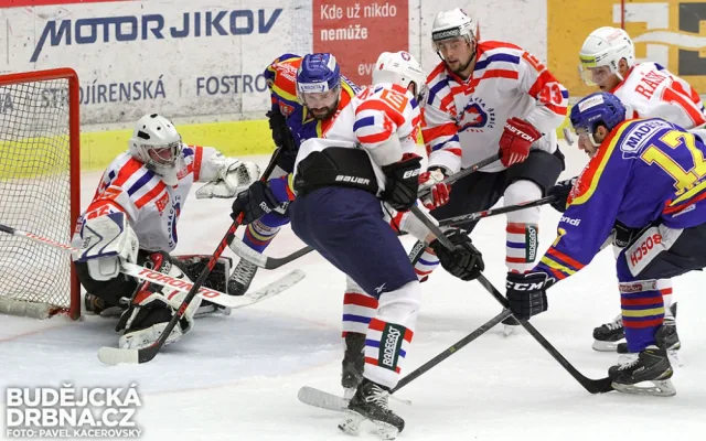David Kuchejda před třebíčskou brankou