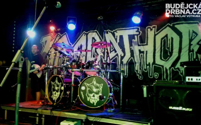 Koncert kapely Krabathor v Café Klubu Slavie