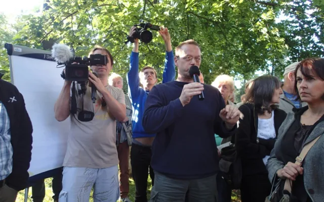 Bouřlivý mítink k protipovodňovým opatřením na Malši