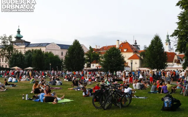 Múzy na vodě - Miro Žbirka