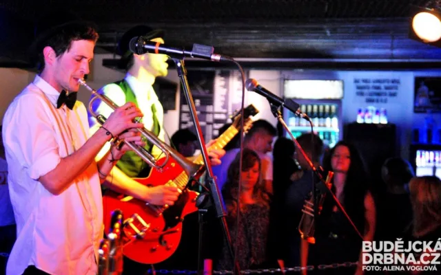 Student's Big Electroswing Party