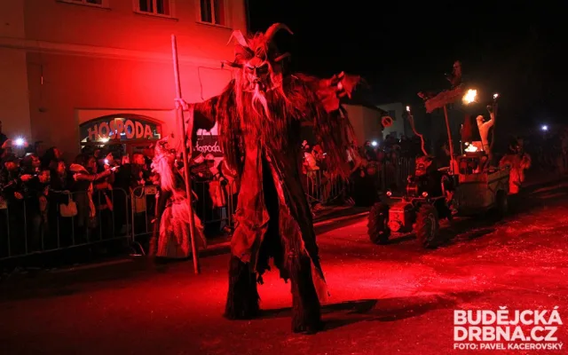 Krampus show 2015 na Farském náměstí
