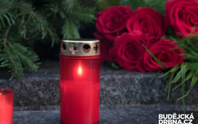 Dnes se lidé rozloučili s Jiřím Paďourem