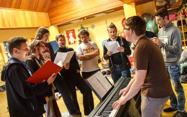 Zkouška muzikálu Cyrano