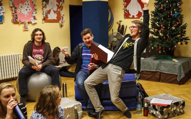 Zkouška muzikálu Cyrano