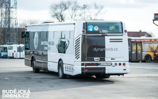 Nový polep autobusu MHD