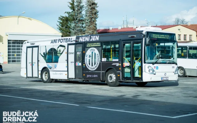 Nový polep autobusu MHD