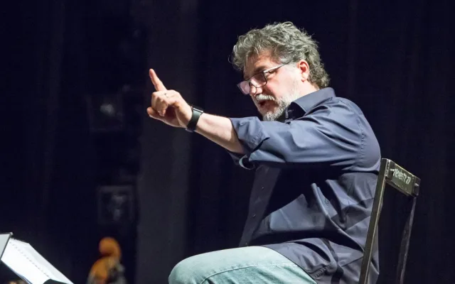 José Cura