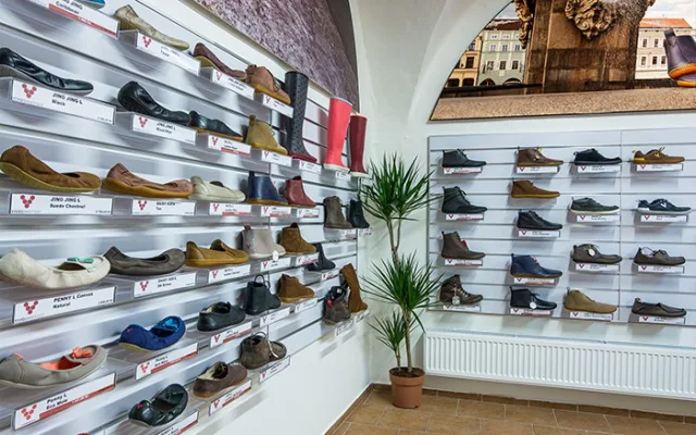 Vivobarefoot