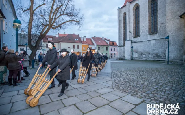 Velikonoční hrkání