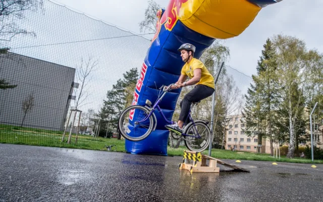 Red Bull Can You Make It?