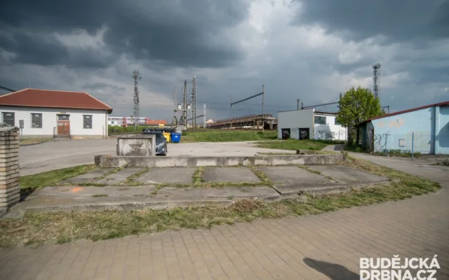 Prostor předpokládaného podjezdu