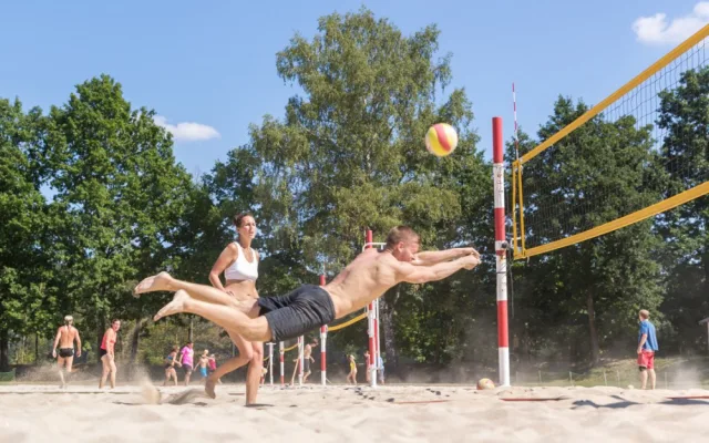 Sportovně relaxační areál v Hluboké nad Vltavou