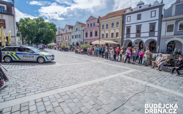 Obyvatelé Třeboně čekají na Miloše Zemana