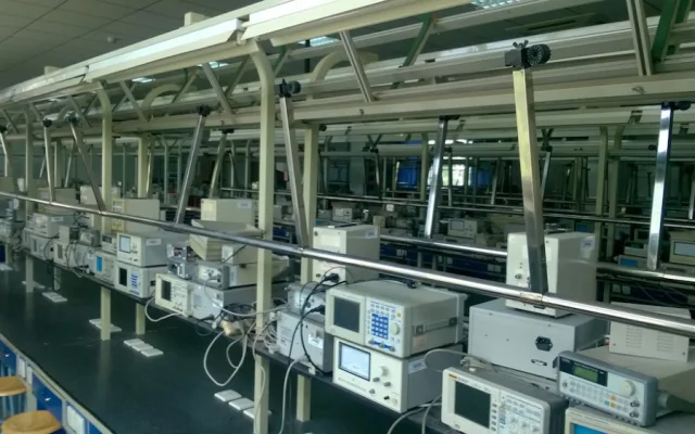 Laboratoře - elektrotechnika