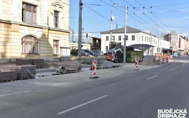 Přestavba křižovatky Nádražní a Žižkovy třídy
