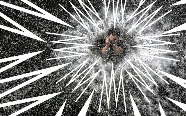 Splashdiving