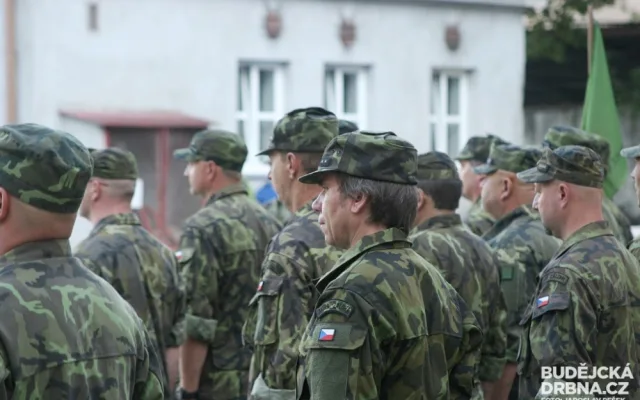 Odjezd pěší roty brihgádního generála Františka Vávry na cvičení Ample Strike 2016
