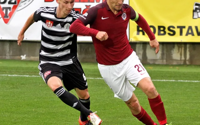 Lafata před Novákem