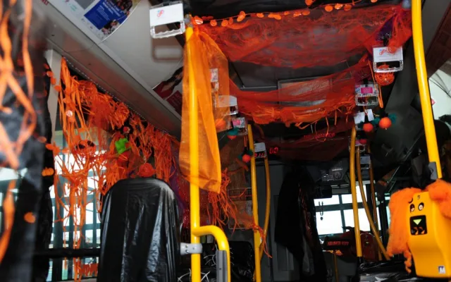 Strašidelný autobus