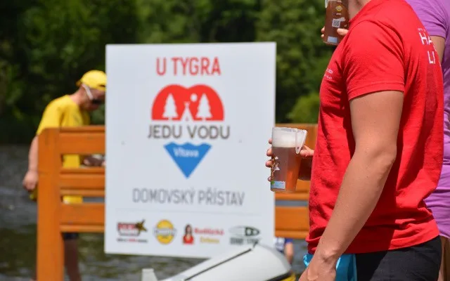 Foto Jedu vodu 2016 3-Jeden z domovs kých přístavů projektu Jedu vodu.