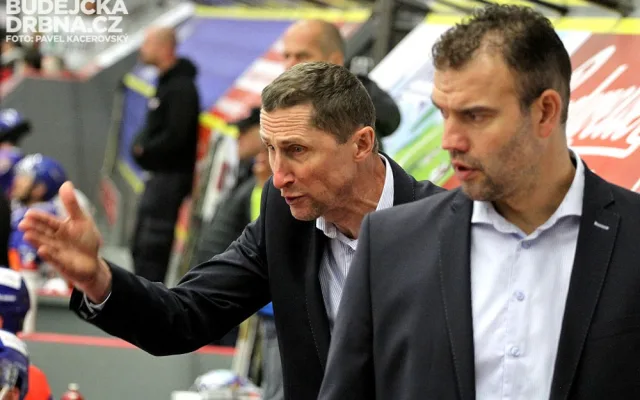 Kouč Stavjaňa v první třetině zuřil